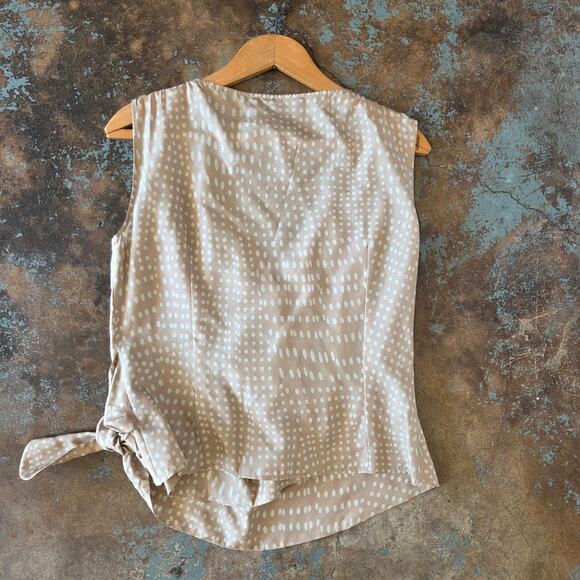 Lafayette 148 Silk Wrap Top Size 12P Petite Polka Dot Side Tie Beige White - Picture 8 of 8